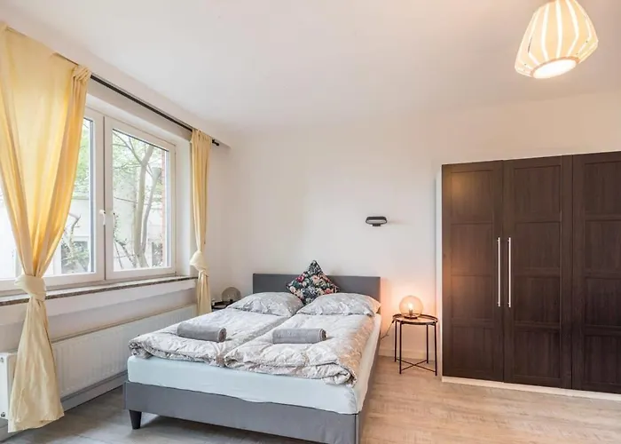 Lejlighed Two Bedroom And Bathrooms *